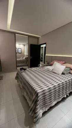Imagem Casa com 3 dormitórios à venda, 225 m² por R$ 850.000,00 - Jardim Leonora Ll - Itumbiara/GO