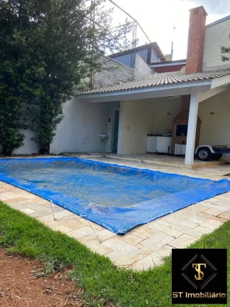Imagem Lindo Sobrado à venda em bairro nobre de Atibaia - Próximo à Pedra Grande!