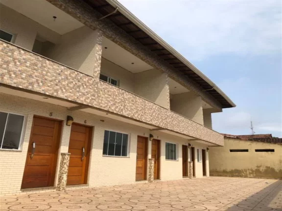 Imagem Casa com 2 dormitórios à venda, 75 m² por R$ 416.000 - Nova Mirim - Praia Grande/SP