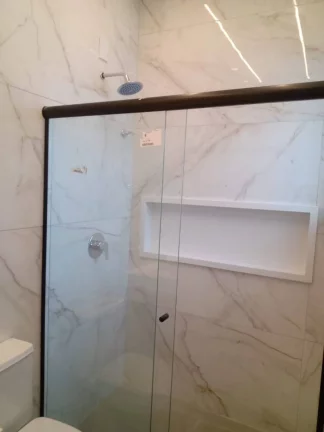 Imagem Casa Térrea à Venda no Condomínio Quintas da Barra (Pé de Areia) - Acesso Privativo ao Mar!