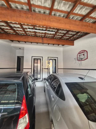 Imagem Casa - Bosque dos Eucaliptos - SJCampos - 3 Dormitórios (1 suíte) - 90m² -