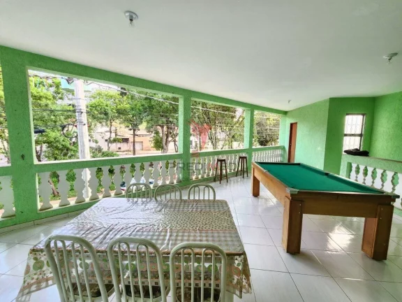 Imagem Vendo Excelente Casa com Edícula, abaixo do valor de mercado