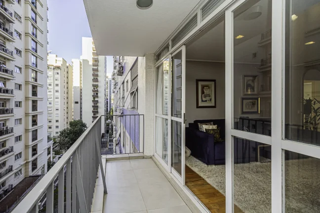 Imagem Apartamento Santa Cecília - 212M², 3 Dorms, 1 Suíte, 2 Vagas, Lavabo.