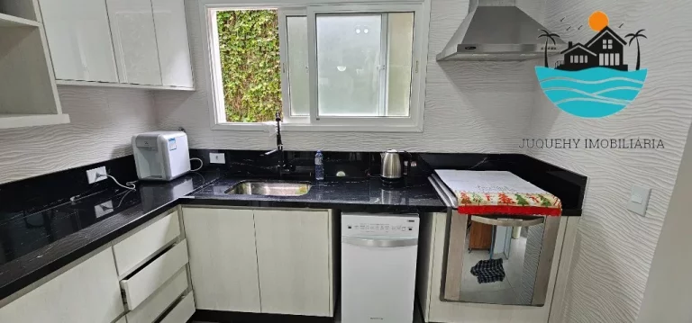 Imagem Casa para locação de Temporada em Juquehy com 4 dormitórios, 2 suítes, jacuzzi, churrasqueira, 60m da praia, max. 9 pessoas. | Juquehy Imobiliária
