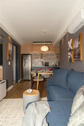 Imagem Apartamento para alugar com 2 quartos no condomínio Helbor B Liv Broklin, São Paulo - SP
