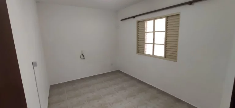 Imagem Oportunidade Casa 3 dorme c/ suíte - Jd. Satélite