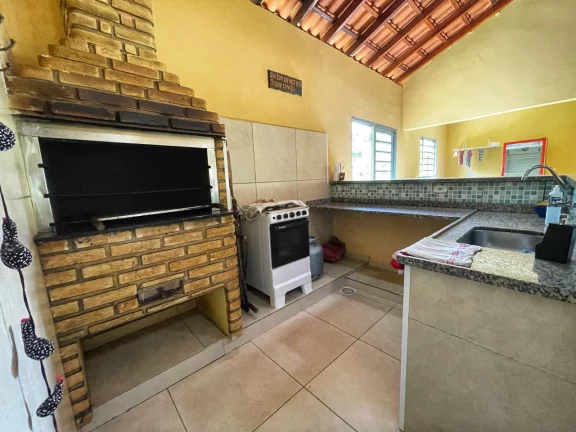 Imagem Chácara com 4 dormitórios à venda, 260m² por R$ 960.000 - Jardim São Paulo - Boituva/SP