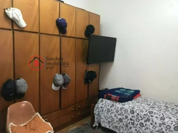 Imagem Oportunidade. Casa com 3 dormitórios para Venda - 220 m no Bairro Vila Canero / zona Leste, Fácil acesso a avenida Salim Farah Mafuf