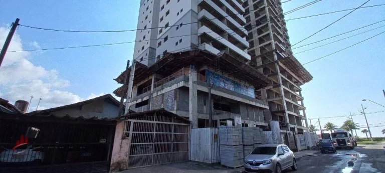 Imagem Apartamento com 2 dormitórios à venda, 65 m² por R$ 508.000,00 - Maracanã - Praia Grande/SP