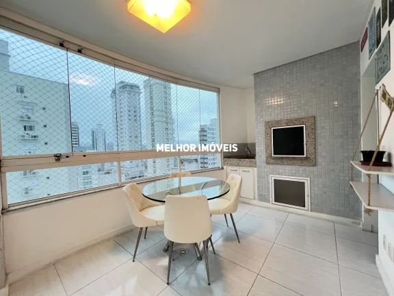 Imagem Apartamento à venda com 02 suítes e 02 vagas de garagem no centro de Balneário Camboriú