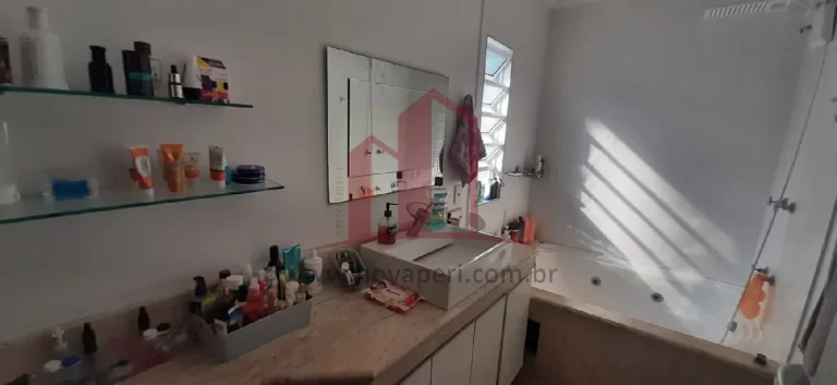 Imagem Imperdível oportunidade: Casa à venda em Franco da Rocha-SP, Centro - 3 quartos, 1 suíte, 2 salas, 3 vagas de garagem!