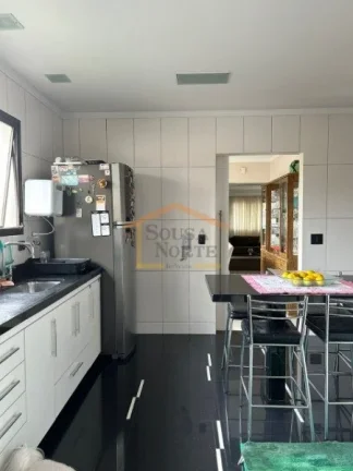 Imagem Amplo apartamento com 3 suítes, sala com 2 ambientes, varanda, sala de jantar, lavabo, cozinha espa...