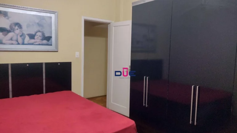 Imagem Apartamento 3 dormitórios enormes com dependência completa, a 2 quadra da praia, Gonzaga, Santos
