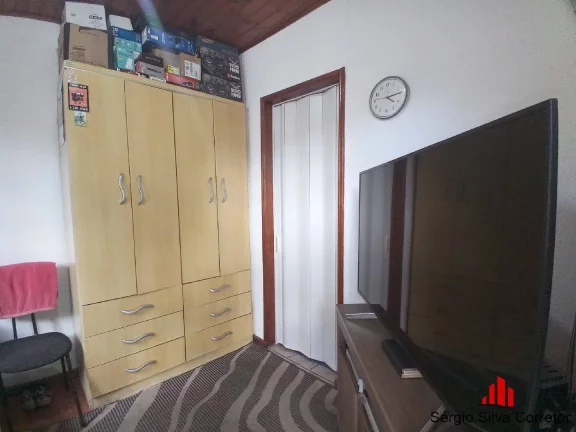 Imagem Casa Para Venda Com 03 Dormitórios, na Vila Britania em Campos do Jordão.