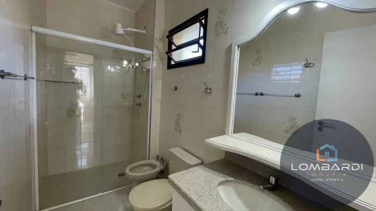 Imagem Apartamento com 3 dormitório na Praia das Toninhas Condomínio wembley Tenis