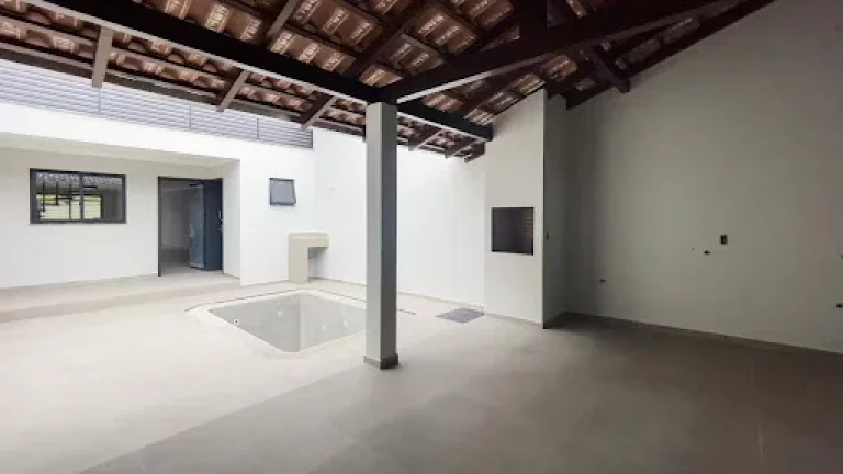 Imagem Sobrado com Suíte, Piscina e Área de Festas no bairro Velha