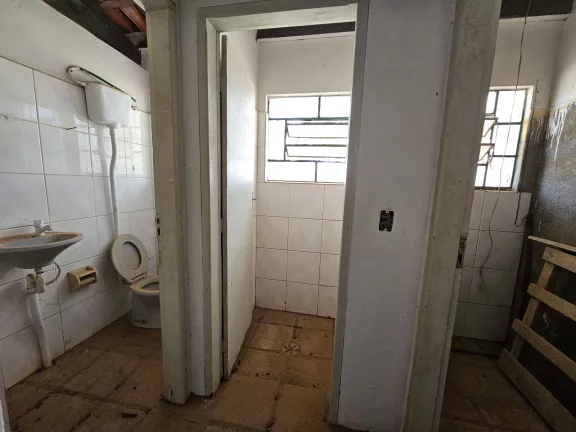 Imagem Chácara à venda com 2 quartos em Estância Santa Maria do Laranjal, Atibaia - SP