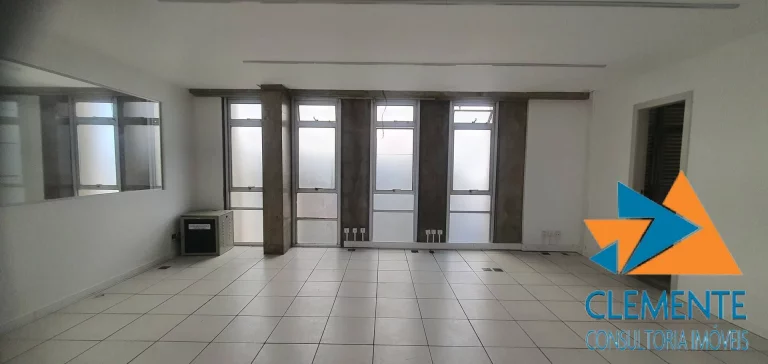 Imagem VENDO ANDAR CORRIDO COMERCIAL 227 M² -03 VGS B, SAVASSI-BH-MG
