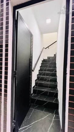 Imagem CASA DE CONDOMINIO COM AREA GOURMET E PISCINA NA PG!