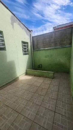 Imagem Casa com 3 dormitórios para alugar, 126 m² por R$ 2.296,00/mês - Vila Augusta - Sorocaba/SP