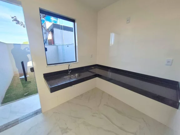 Imagem Casa Geminada 02 quartos - São João Batista