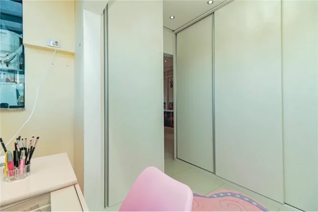 Imagem STCL 1238 Apto 610221045-30 - Apartamento à venda no bairro Santa Tereza - Porto Alegre/RS
