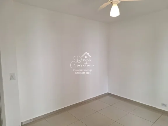 Imagem Imperdível oportunidade, apartamento de 2 quartos sem mobília na rua mais desejada do Guarujá-SP - 65m² - 1 vaga de garagem