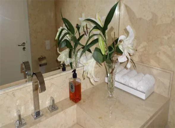 Imagem Cobertura à venda com 3 quartos, sendo 2 suítes, no condomínio Emerald Hills, São Paulo - SP