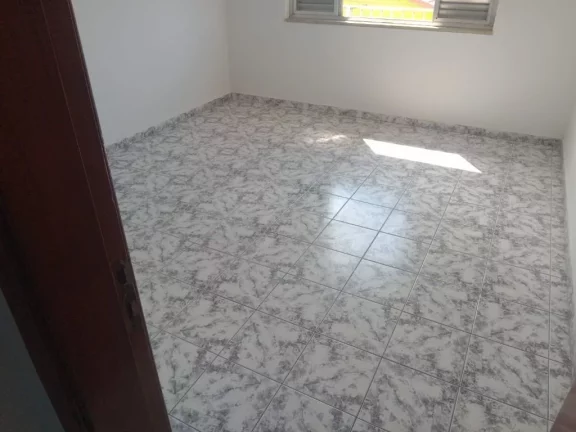 Imagem Sobrado com 2 dormitórios à venda, 331 m² por R$ 750.000,00 - Centro - Ferraz de Vasconcelos/SP