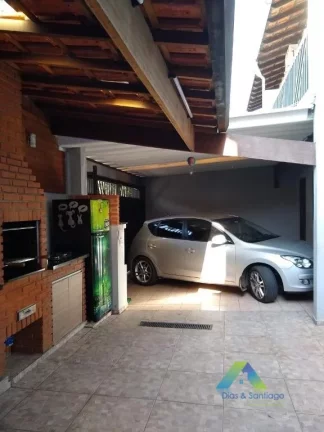 Imagem Casa linda, com móveis planejados em todos os ambientes e um excelente espaço Gourmet para pizza e churrasco, 10 minutos a pé do metrô Conceição.