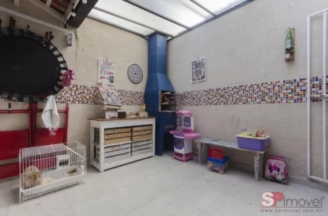 Imagem LINDO SOBRADO EM CONDOMÍNIO FECHADO PARA VENDA NO IMIRIM