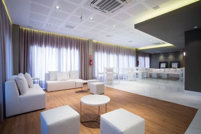 Imagem Sala à venda no bairro Petrópolis - Porto Alegre/RS