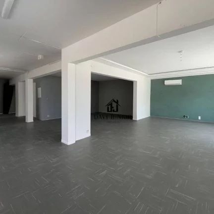 Imagem Salão para alugar, 419 m² por R$ 17.680,16/mês - Vila Trujillo - Sorocaba/SP