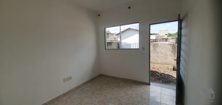 Imagem CASA RESIDENCIAL em ESMERALDAS - MG, DUMAVILLE