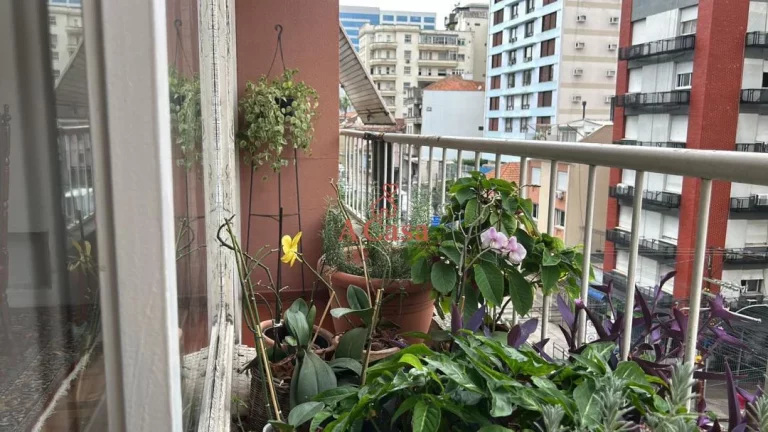 Imagem Apartamento com 3 Dormitorio(s) localizado(a) no bairro Independência em Porto Alegre / Rio Grande do Sul Ref.:9