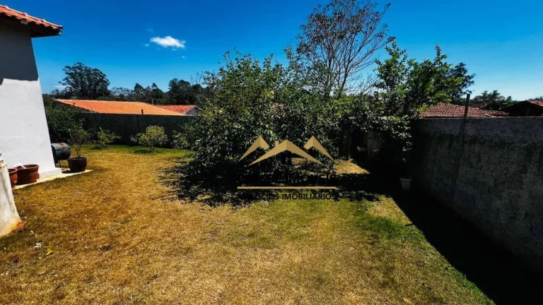 Imagem Chácara com 3 dormitórios à venda, 650 m² por R$ 650.000,00 - Bairro dos Mirandas - Tatuí/SP