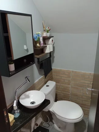 Imagem SOBRADO COM 2 DORMITÓRIOS À VENDA, 57 M² POR R$ 285.000,00 - AVIAÇÃO - PRAIA GRANDE/SP