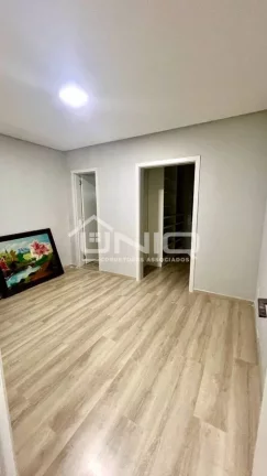 Imagem Casa Alto Padrão - 3 Suítes - Sambugaro