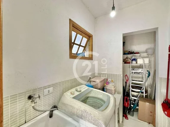 Imagem Sobrado com 3 dormitórios à venda, 124 m² por R$ 1.150.000,00 - Parque Ideal - Carapicuíba/SP