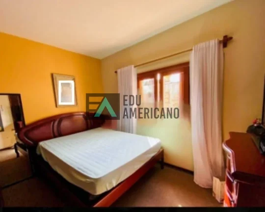 Imagem Casa com piscina vila Giglio 3 dorm. -Atibaia