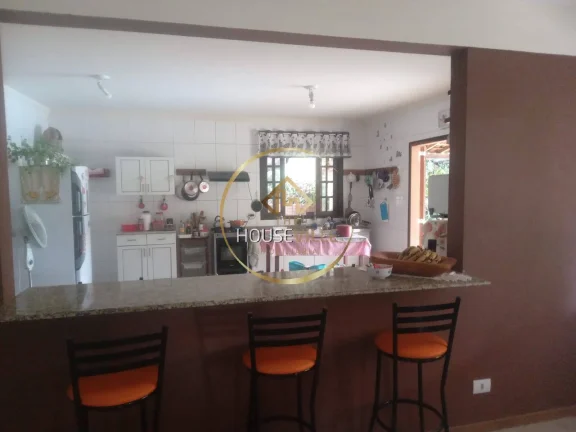 Imagem Chácara 11.000 m², Bairro do Freitas, Zona Norte de São José dos Campos.