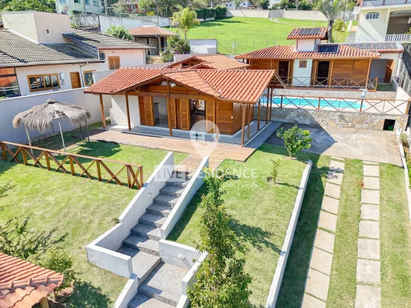 Imagem casa em condomínio com piscina Itatiba