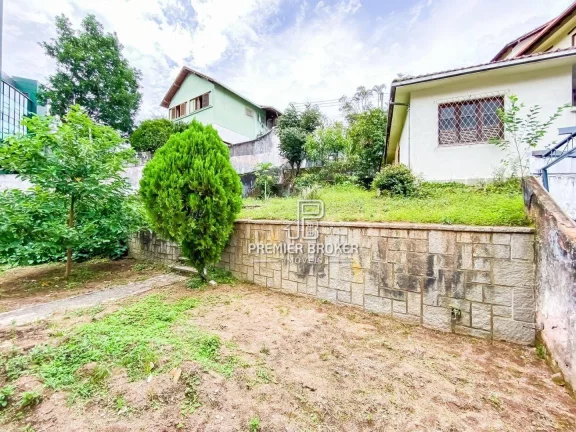 Imagem Terreno à venda, 872 m² por R$ 7.000.000,00 - Várzea - Teresópolis/RJ