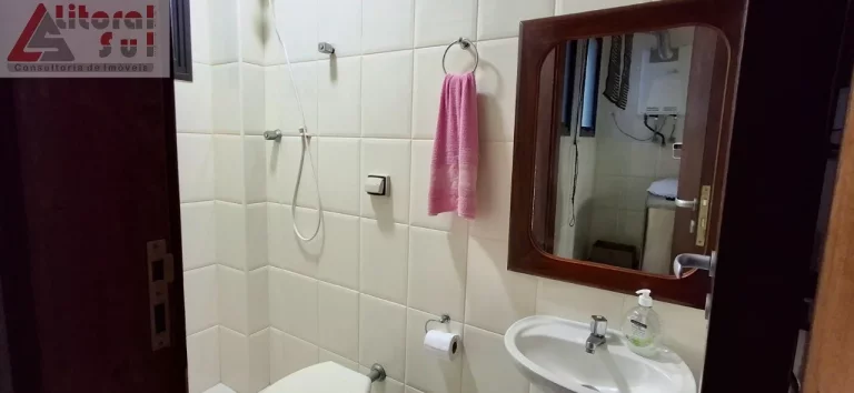Imagem Apartamento à venda em Praia Grande-SP, Tupi: 3 quartos, 1 suíte, 1 sala, 3 banheiros, 2 vagas, 130m². Confira já!