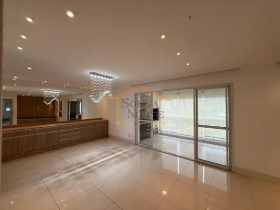 Imagem Apartamento de alto padrão à venda, com 129 m² de área privativa, localizado em andar alto, com ...