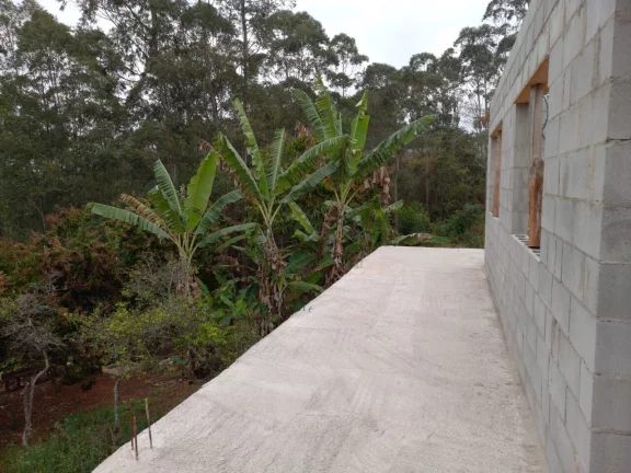 Imagem CHÁCARA A VENDA COM DUAS CASAS E TERRENO 5.000 M2 NO BIRRO BOA VISTA DO SILVA - BRAGANÇA PAULISTA