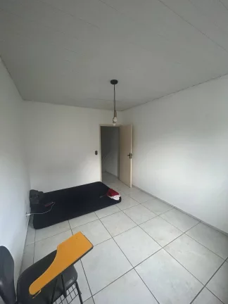 Imagem Casa Frente Locação 3 Dormitórios com 1 Vaga de garagem - Jardim Ipanema