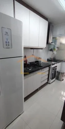 Imagem Apartamento de 69m² com 3 dormitórios, armários embutidos em todos os ambientes, sala, cozinha e ...