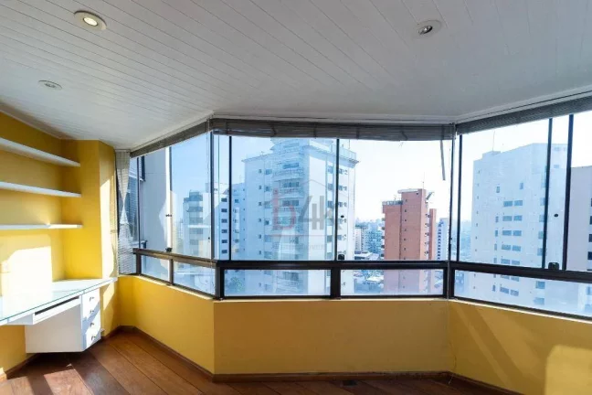 Imagem Apartamento 4 quartos à venda no Campo Belo em São Paulo - SP.