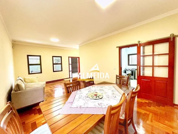 Imagem Casa com 2 dormitórios à venda, 137 m² por R$ 730.000,00 - Alto do Santana - Rio Claro/SP